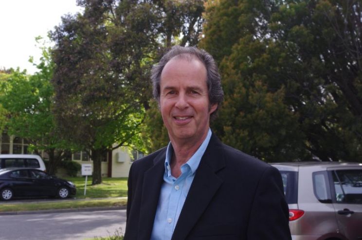 Peter Giles