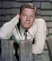 Peter Graves