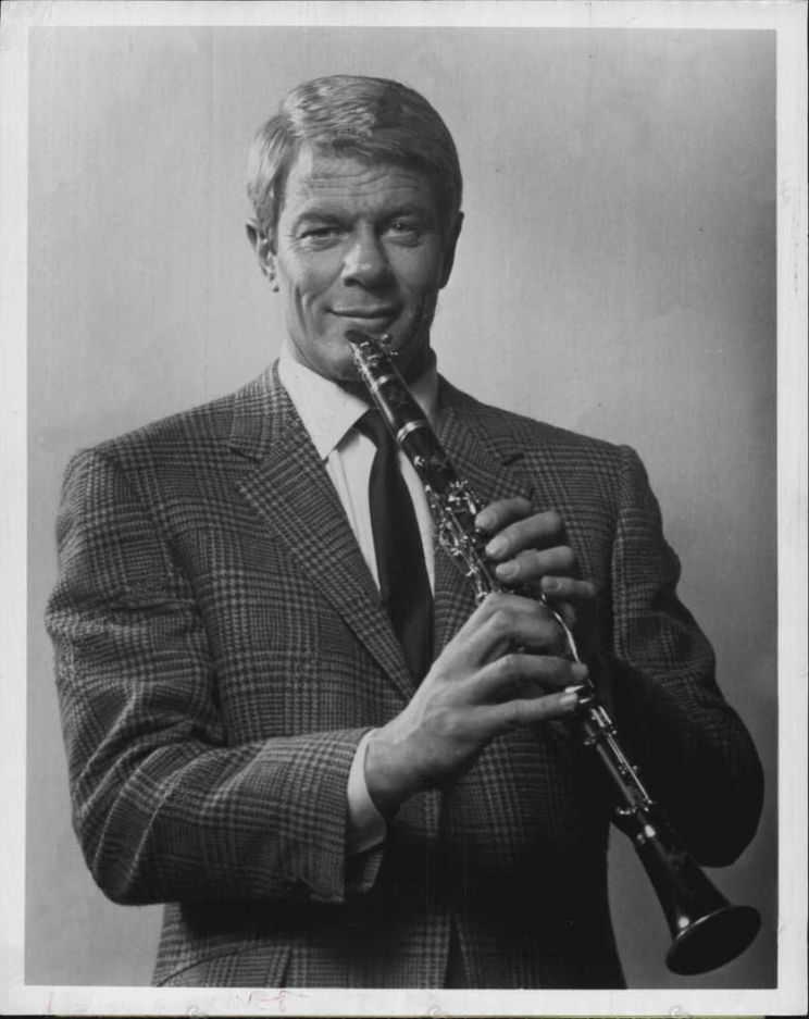 Peter Graves