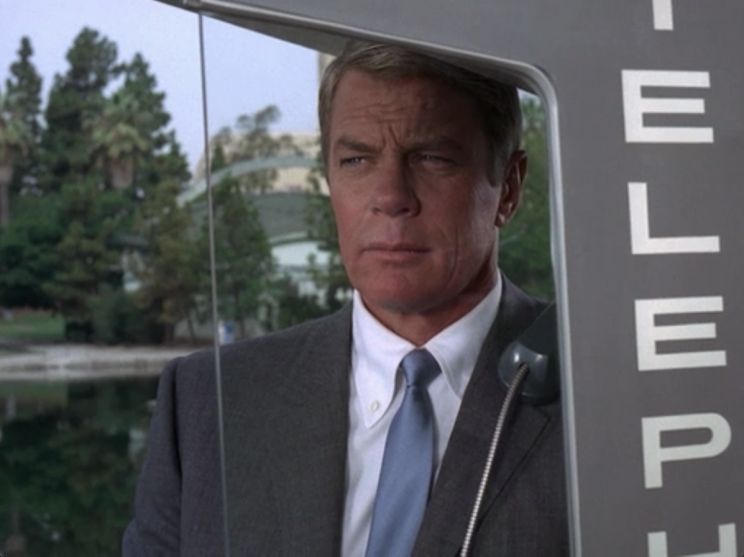 Peter Graves