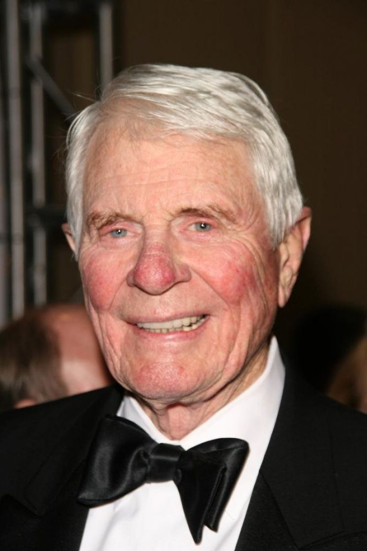 Peter Graves