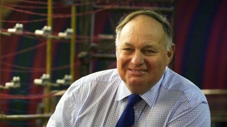 Peter Hobbs