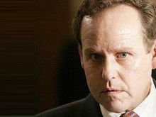 Peter MacNicol