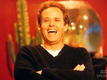 Peter MacNicol