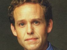 Peter MacNicol