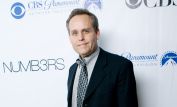 Peter MacNicol