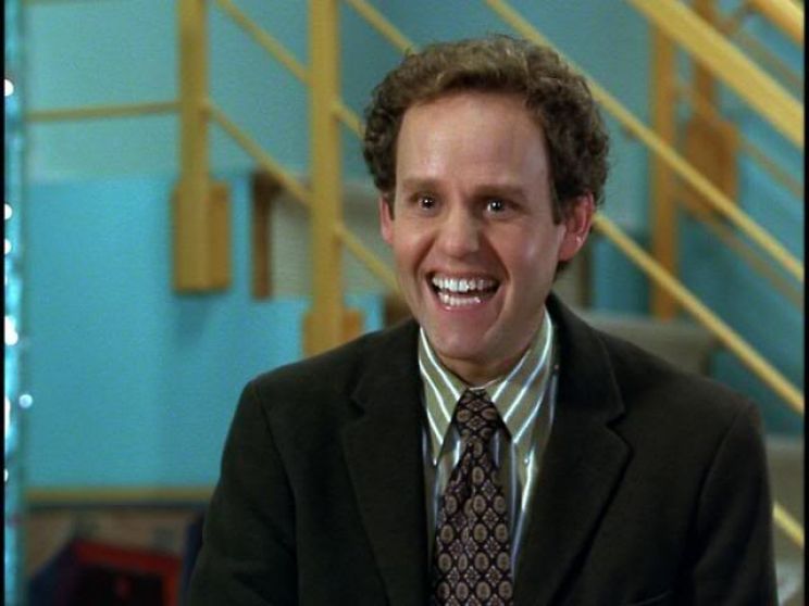 Peter MacNicol