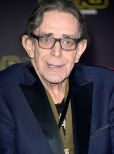 Peter Mayhew