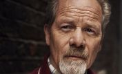 Peter Mullan