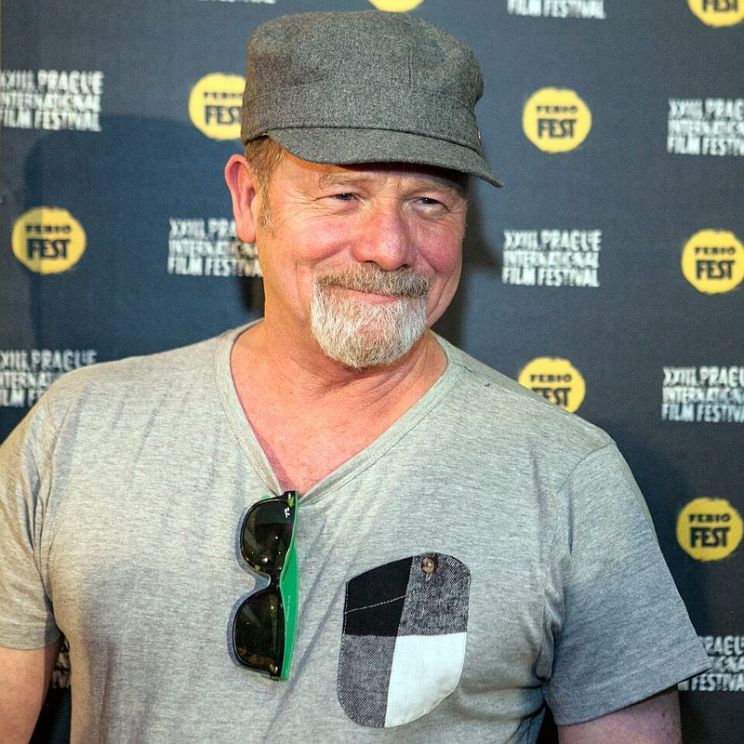 Peter Mullan