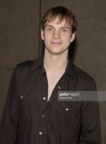 Peter Paige #1068240 picture (Portrait Medium)