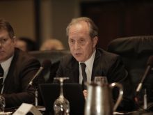 Peter Robbins