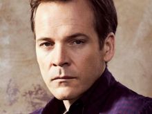 Peter Sarsgaard