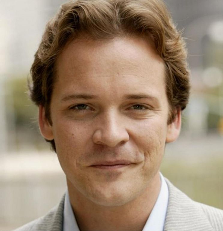 Peter Sarsgaard