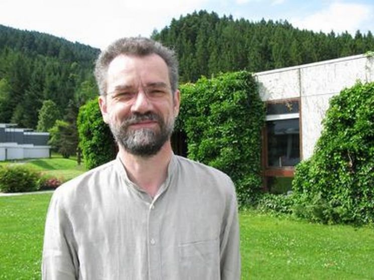 Peter Schneider