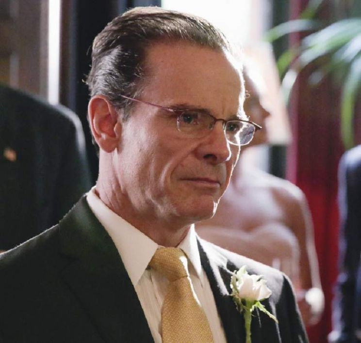 Peter Scolari