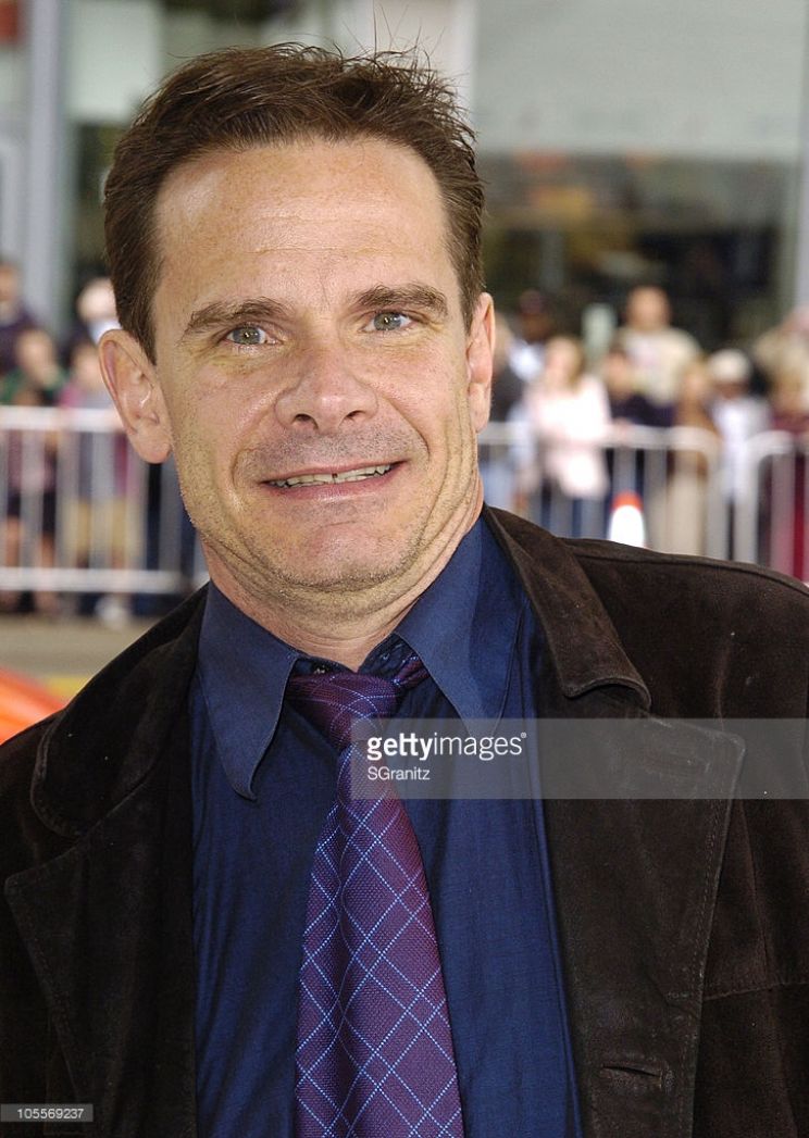 Peter Scolari