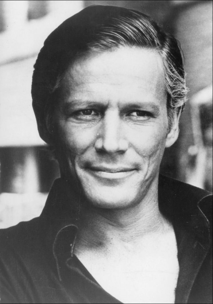 Peter Strauss
