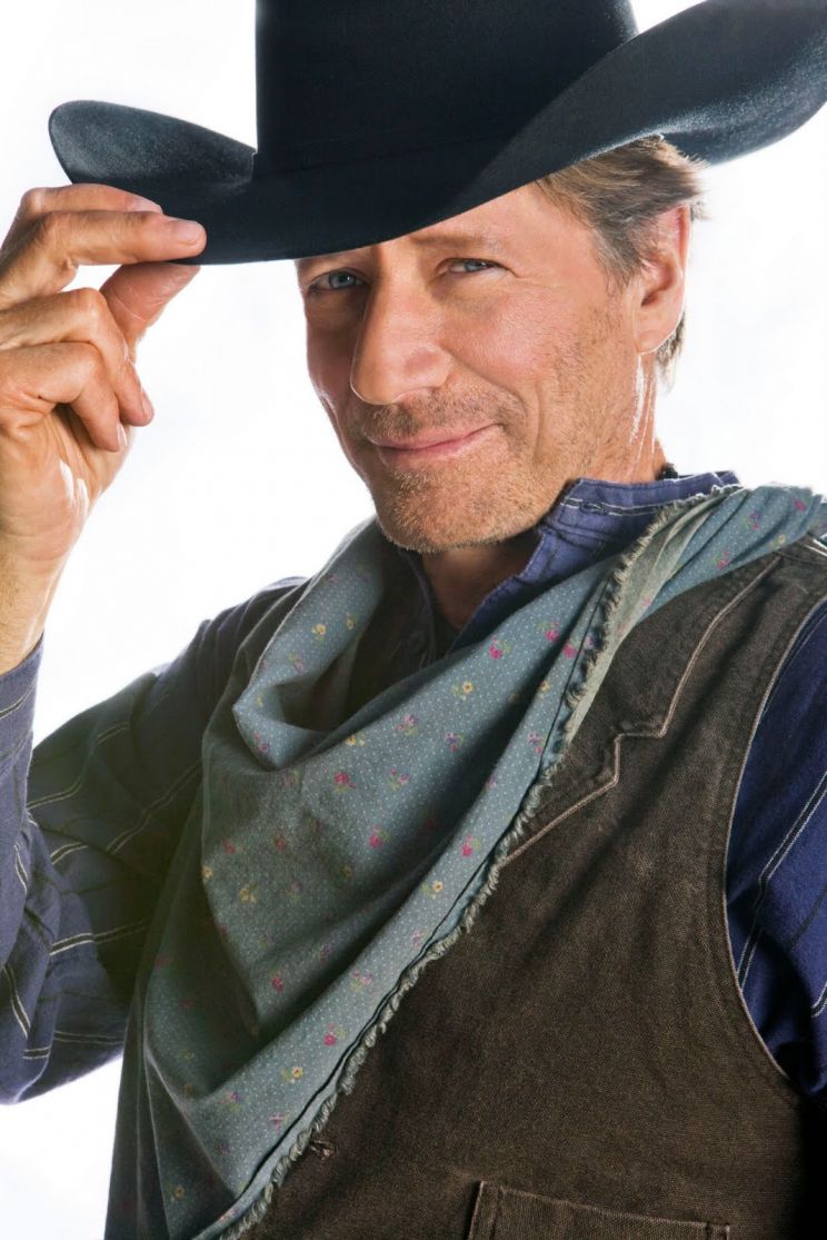 Peter Strauss