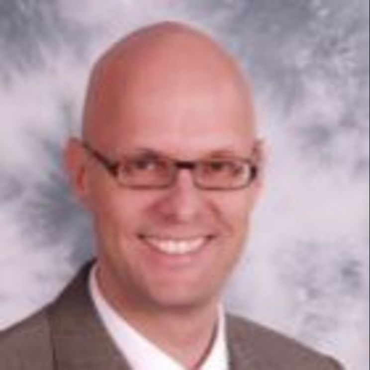 Peter Strauss