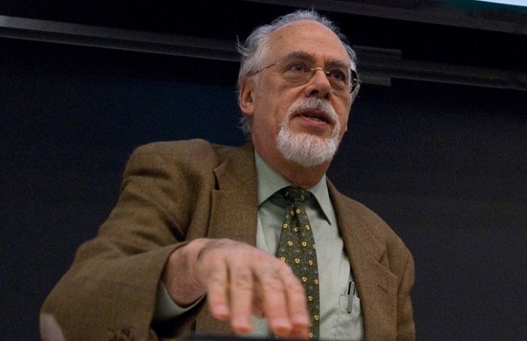 Peter Strauss