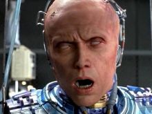 Peter Weller