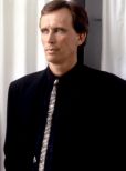 Peter Weller