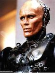 Peter Weller