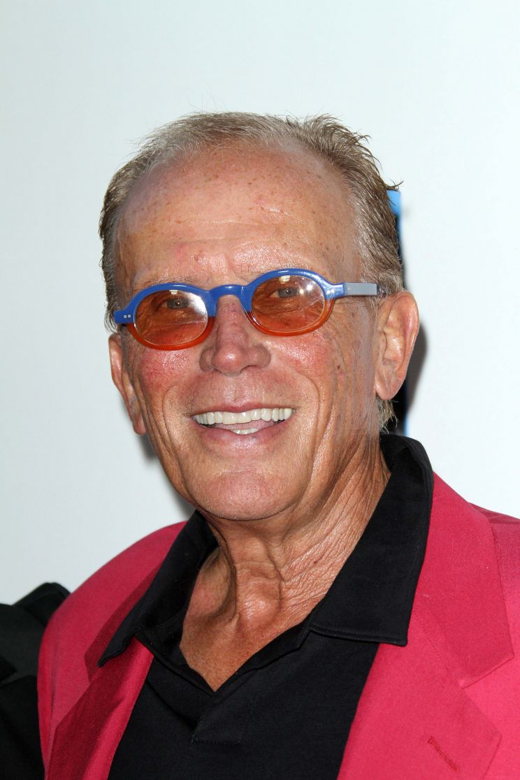 Peter Weller