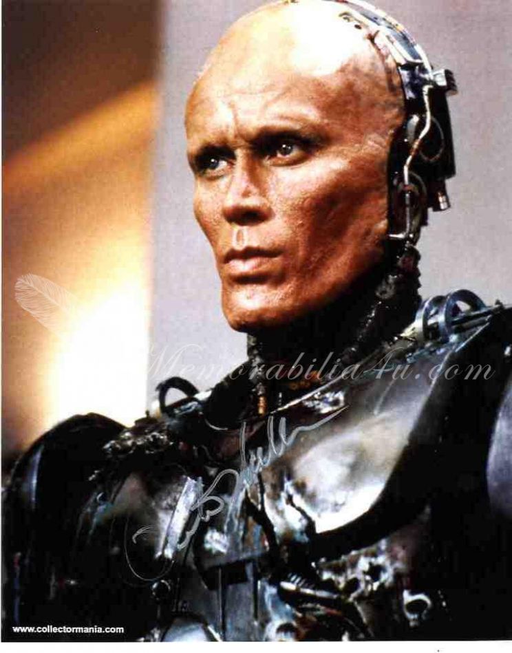 Peter Weller