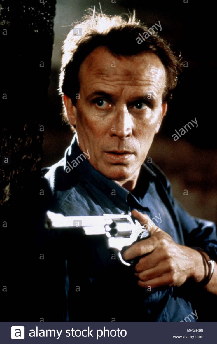 Peter Weller