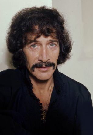 Peter Wyngarde