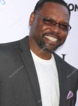 Petri Hawkins-Byrd