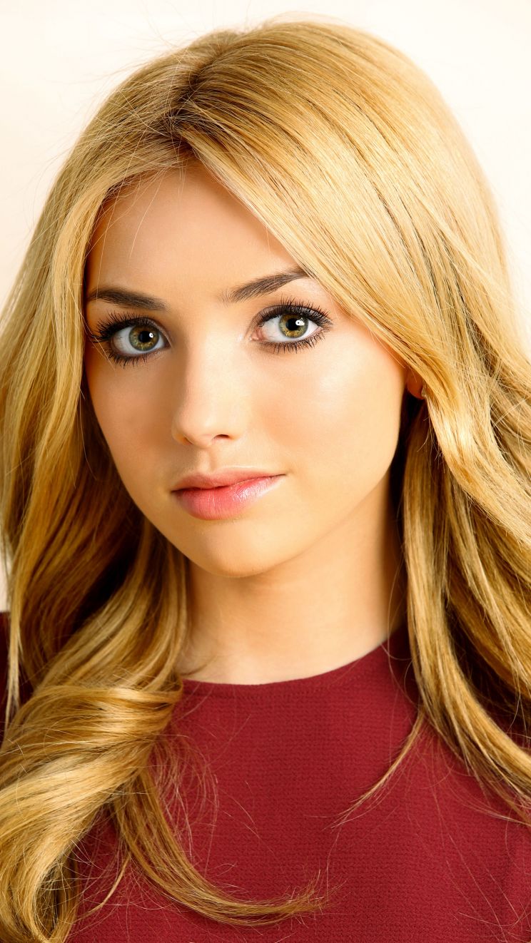 Pictures of Peyton List