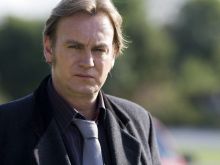 Philip Glenister