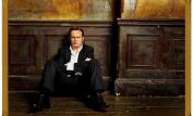 Philip Glenister