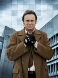 Philip Glenister