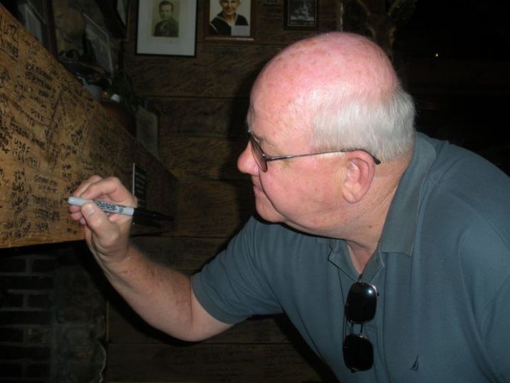 Philip Voss
