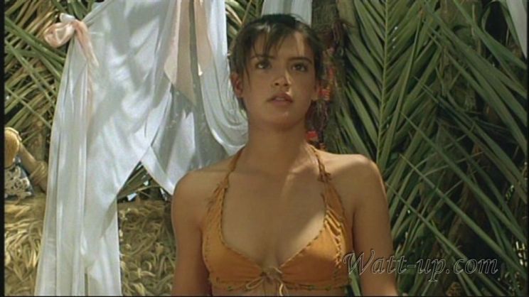 Phoebe Cates