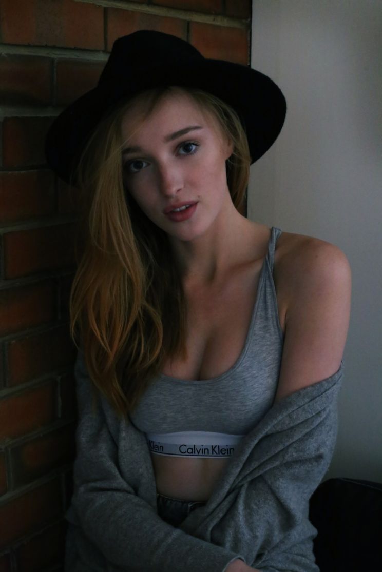 Phoebe Dynevor