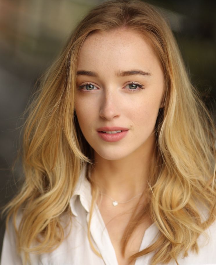 Phoebe Dynevor