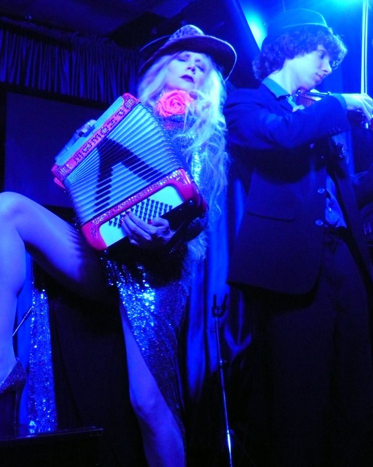 Phoebe Legere