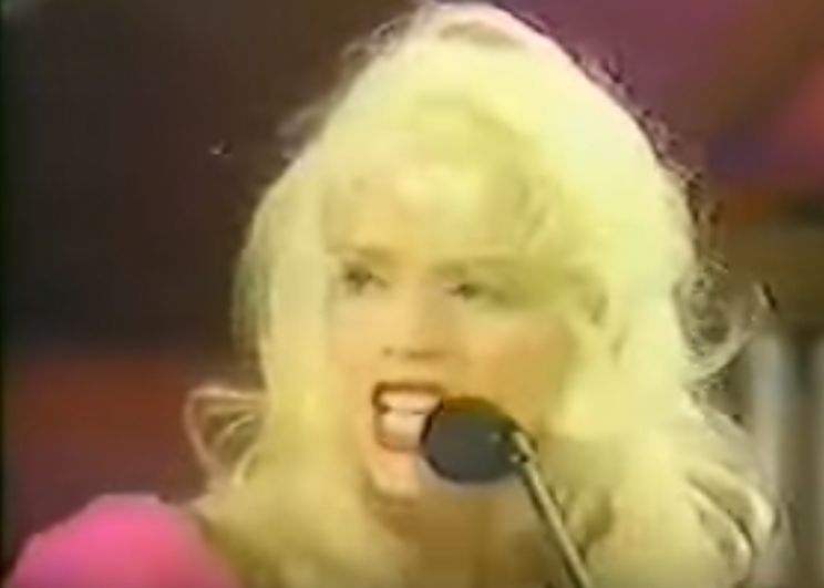 Phoebe Legere