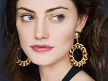 Phoebe Tonkin