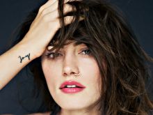 Phoebe Tonkin