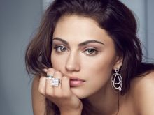 Phoebe Tonkin