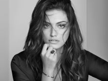 Phoebe Tonkin #104585 picture (Landscape Medium)