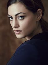 Phoebe Tonkin