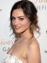 Phoebe Tonkin