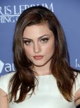 Phoebe Tonkin